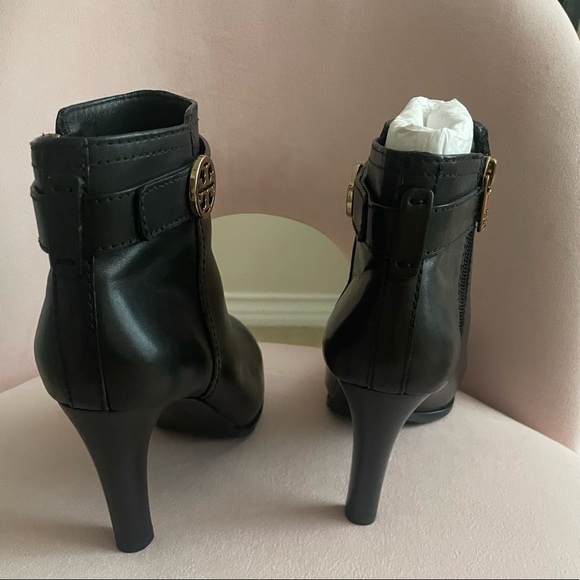 Tory Burch ankle boots - Picture 4 of 6